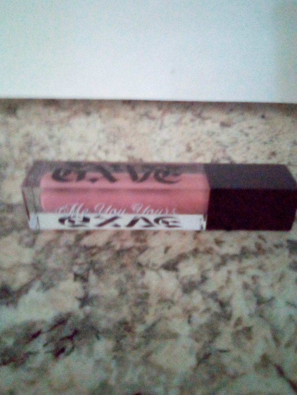 GXVE Bubble Pop Electric High Performance Lip Gloss Dolled Up Full Size No Box - Picture 2 of 5